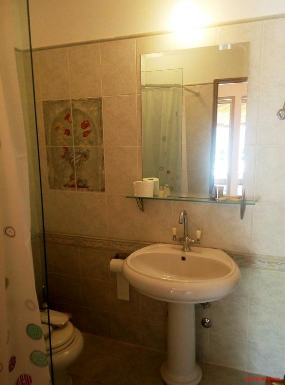 Linouria Hotel Nymfaio Luaran gambar