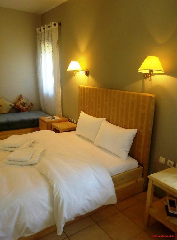Linouria Hotel Nymfaio Luaran gambar
